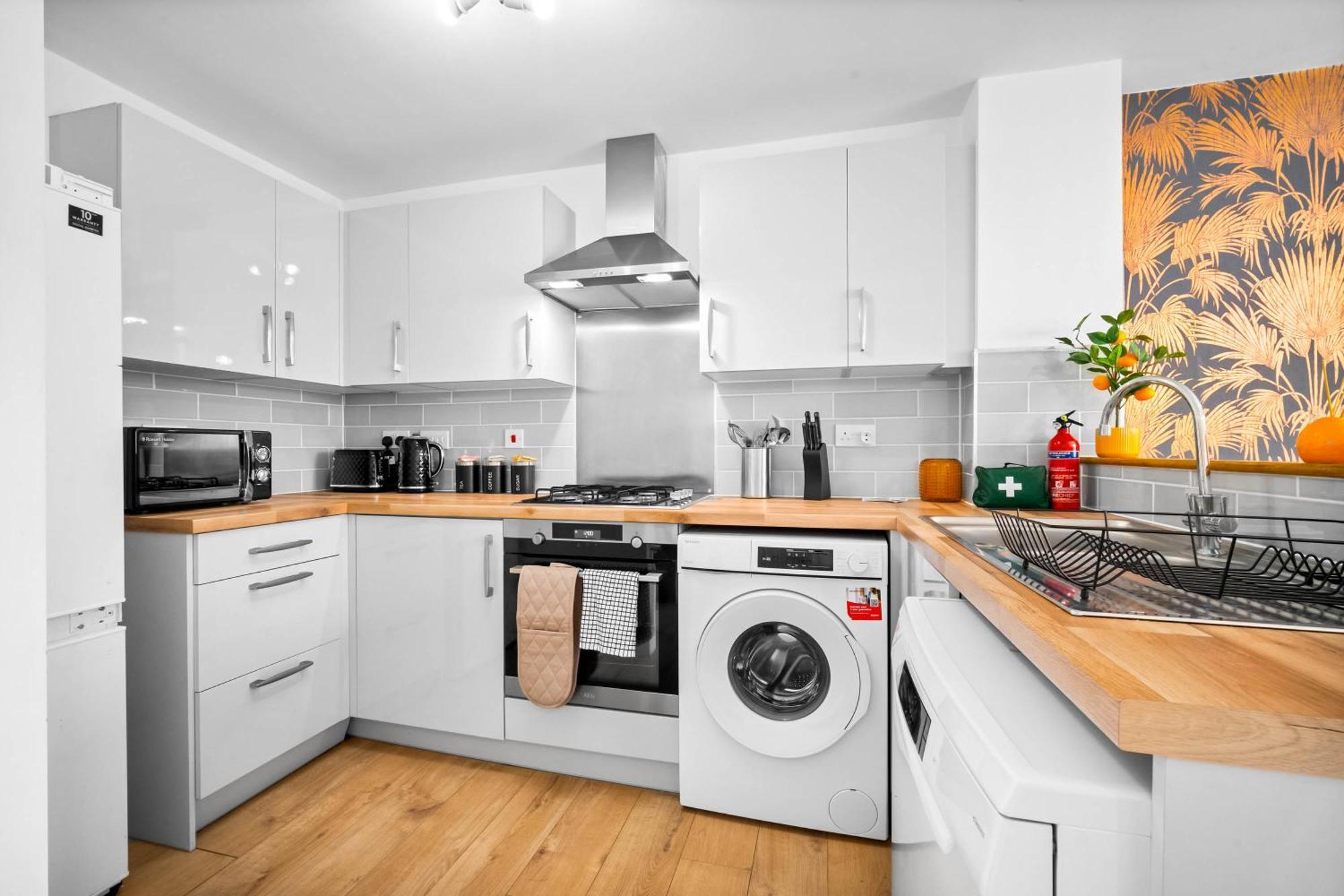 Luxury City Centre 5 Bed House With En-Suite, Bbq, On-Site Parking By Azura Nights Birmingam Exterior foto